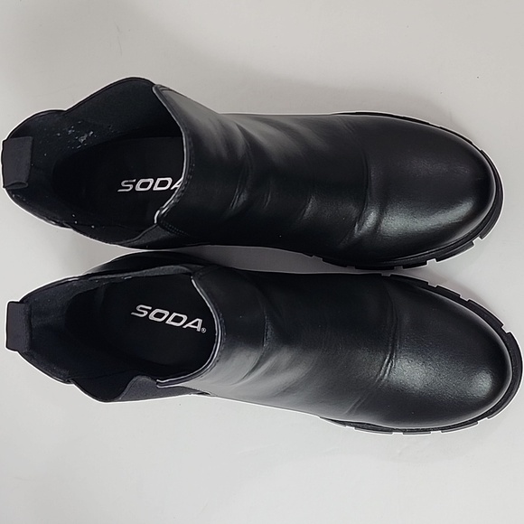 Soda Women's Midnight Black Chunky Heel Ankle Slip In Boots Eastic Sides, sz 9 - Picture 11 of 15